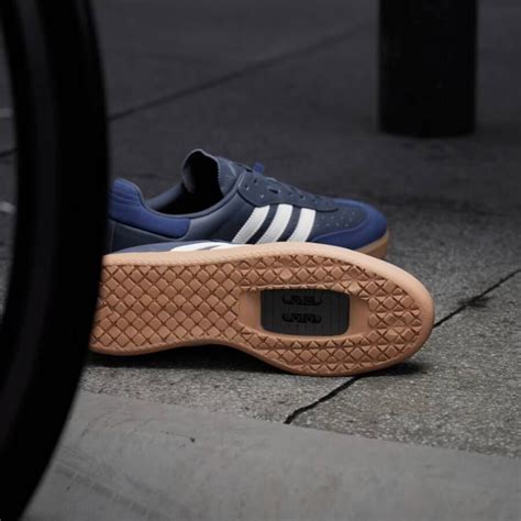 adidas zwarte leren schoenen|Adidas Originals Leren schoenen online .